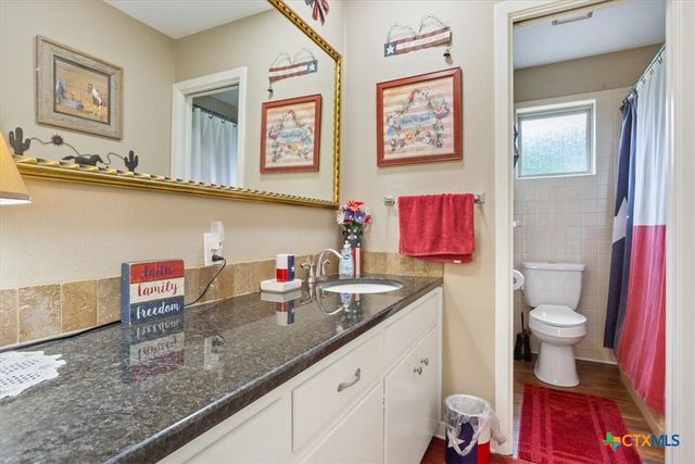 210 E Leon Street, Gatesville, TX 76528