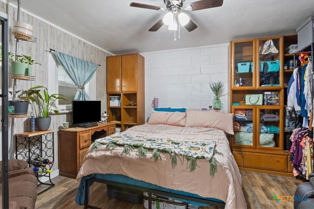 210 E Leon Street, Gatesville, TX 76528