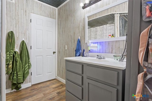 210 E Leon Street, Gatesville, TX 76528