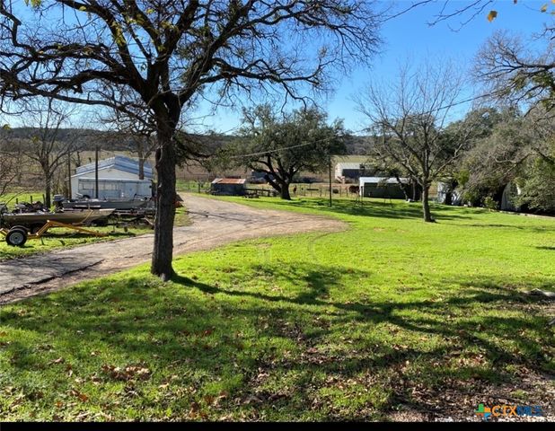210 E Leon Street, Gatesville, TX 76528