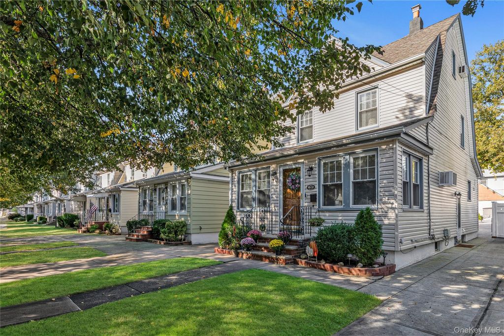 88-32 241st Street, Bellerose, NY 11426 — photo 3