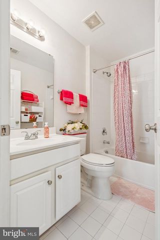 16311 CATENARY DR, Woodbridge, VA 22191