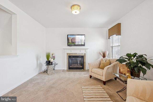 16311 CATENARY DR, Woodbridge, VA 22191