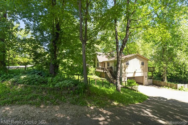 751 Maury Place, Genoa Township, MI 48843