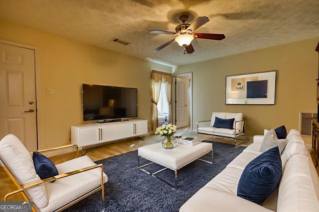 40 Browning Drive, Covington, GA 30016