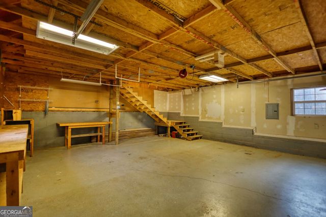 40 Browning Drive, Covington, GA 30016