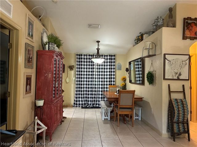 922 Breezy Road, Lake Placid, FL 33852