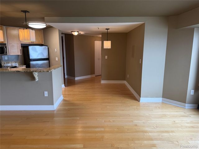 300 Riverfront Drive 23D, Detroit, MI 48226