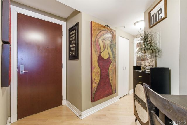 300 Riverfront Drive 23D, Detroit, MI 48226