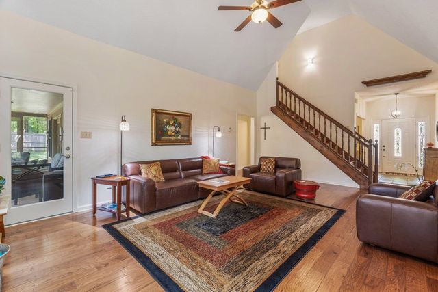 8399 WALNUT TRACE CV, Memphis, TN 38018