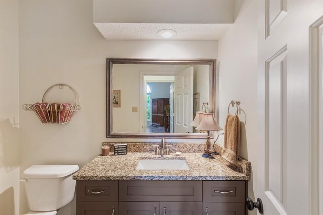 8399 WALNUT TRACE CV, Memphis, TN 38018