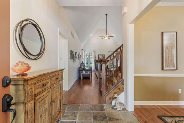 8399 WALNUT TRACE CV, Memphis, TN 38018