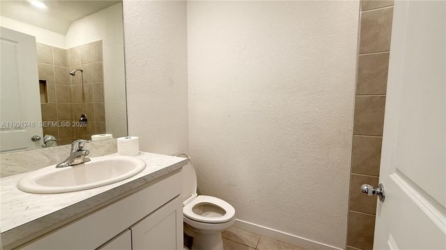 322 NE 1st Dr 1, Florida City, FL 33034