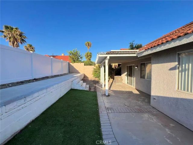15376 Sandhurst, Fontana, CA 92336