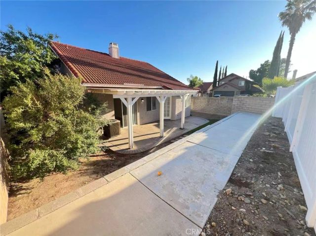 15376 Sandhurst, Fontana, CA 92336