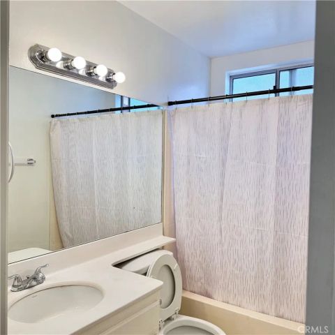 15376 Sandhurst, Fontana, CA 92336
