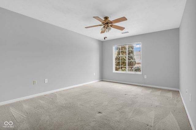 231 Legends Creek Way 102, Indianapolis, IN 46229