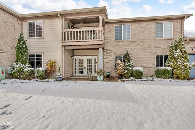 231 Legends Creek Way 102, Indianapolis, IN 46229