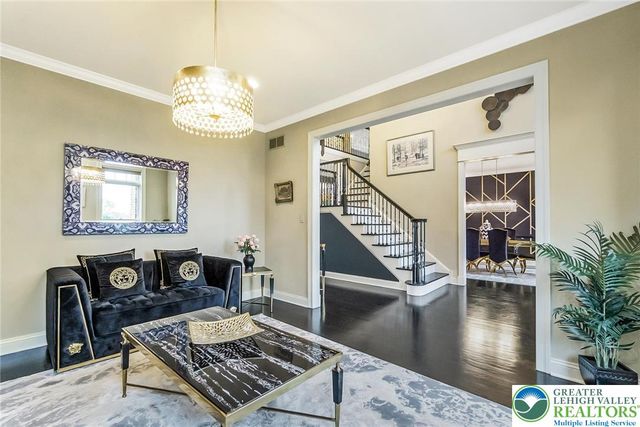 4260 West Wyndemere Circle, Lowhill Twp, PA 18078