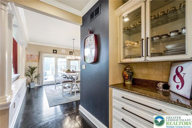 4260 West Wyndemere Circle, Lowhill Twp, PA 18078