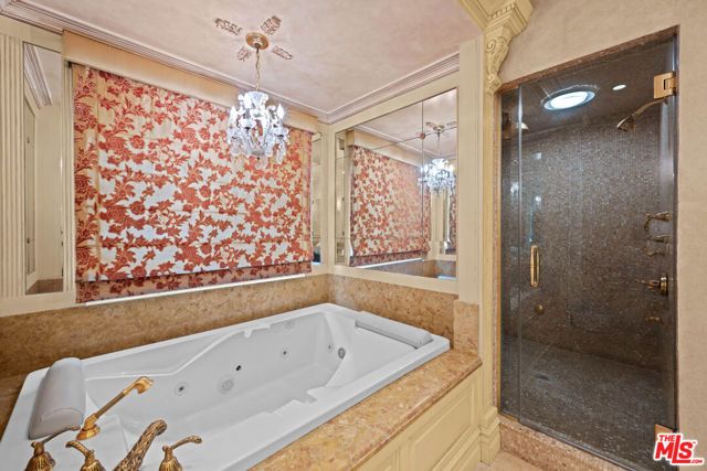 1575 Alexis Place, Beverly Hills, CA 90210