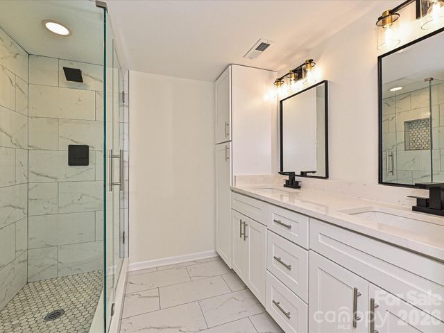 1228 Wilmington Avenue, Statesville, NC 28677