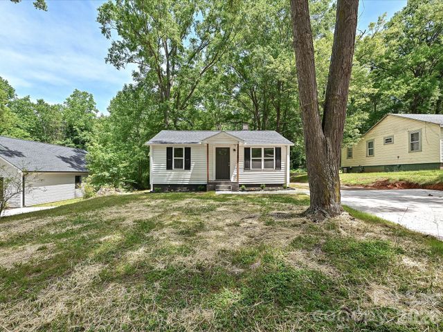 1228 Wilmington Avenue, Statesville, NC 28677