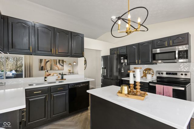 18666 Northridge Drive, Noblesville, IN 46060