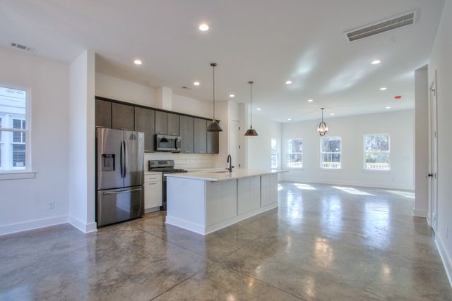 904 Burchwood Ave, Nashville, TN 37216