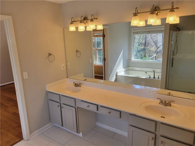 3925 Barberry Court, Cumming, GA 30041