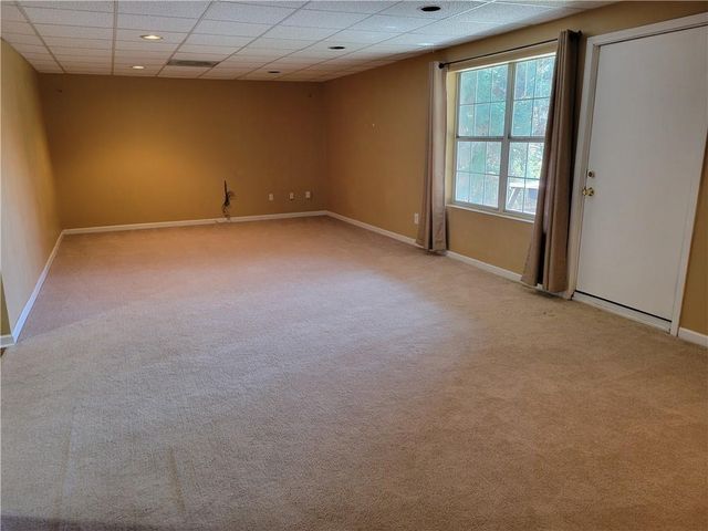 3925 Barberry Court, Cumming, GA 30041