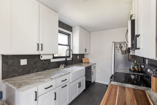 909 N Graycroft Ave, Madison, TN 37115