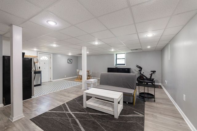 909 N Graycroft Ave, Madison, TN 37115