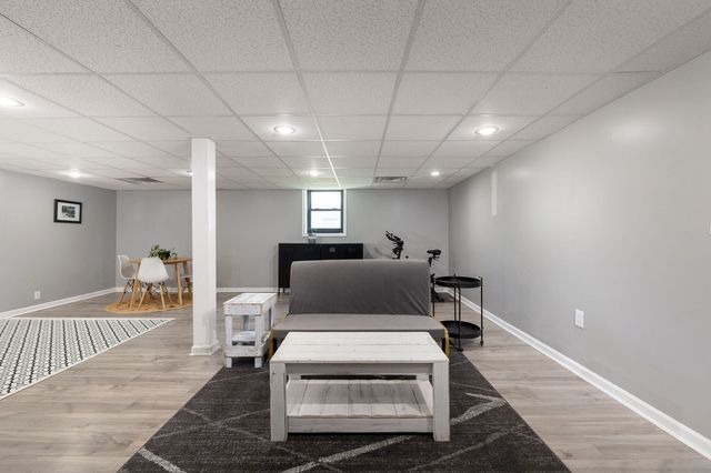 909 N Graycroft Ave, Madison, TN 37115