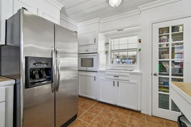 2109 OAKLAND DRIVE, Brandon, FL 33510