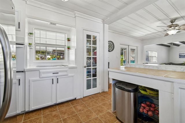 2109 OAKLAND DRIVE, Brandon, FL 33510