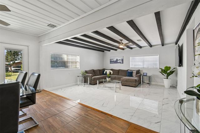 2109 OAKLAND DRIVE, Brandon, FL 33510