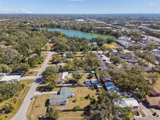 2109 OAKLAND DRIVE, Brandon, FL 33510