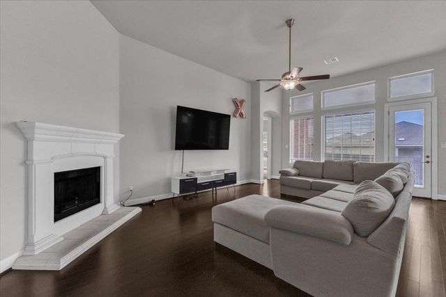 21301 Resource RD, Pflugerville, TX 78660