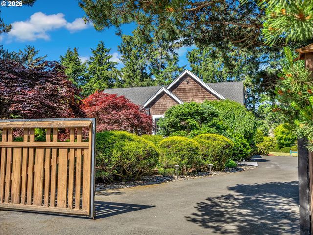 2656 PINE RIDGE Dr, Gearhart, OR 97138