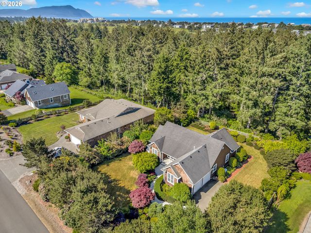 2656 PINE RIDGE Dr, Gearhart, OR 97138