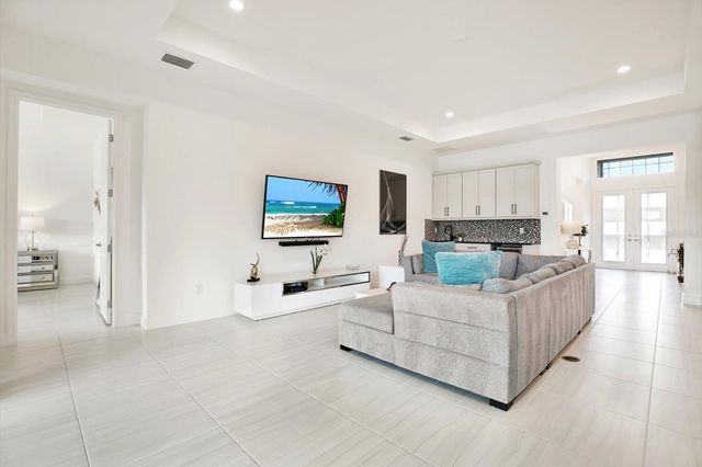 32179 LOGAN ELM TERRACE, Wesley Chapel, FL 33543