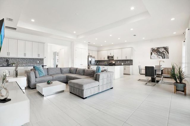 32179 LOGAN ELM TERRACE, Wesley Chapel, FL 33543