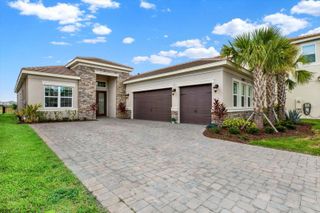 32179 LOGAN ELM TERRACE, Wesley Chapel, FL 33543