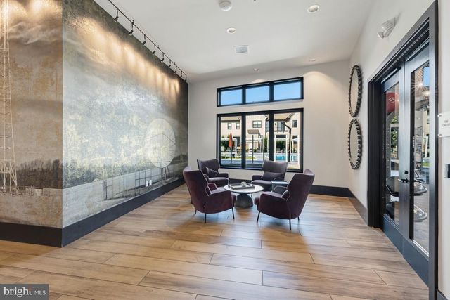 9767 AZURE ALY, Bethesda, MD 20817