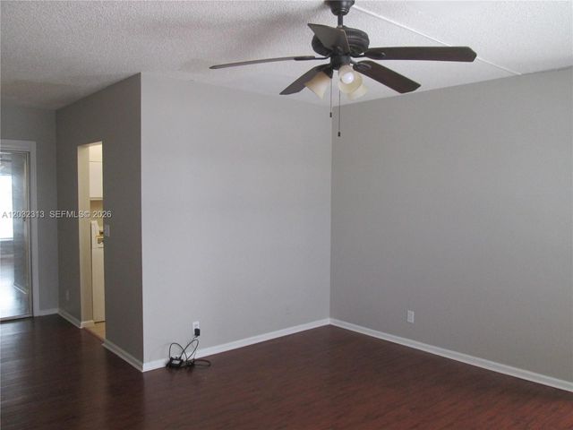 2250 NE 66th St 1521, Fort Lauderdale, FL 33308
