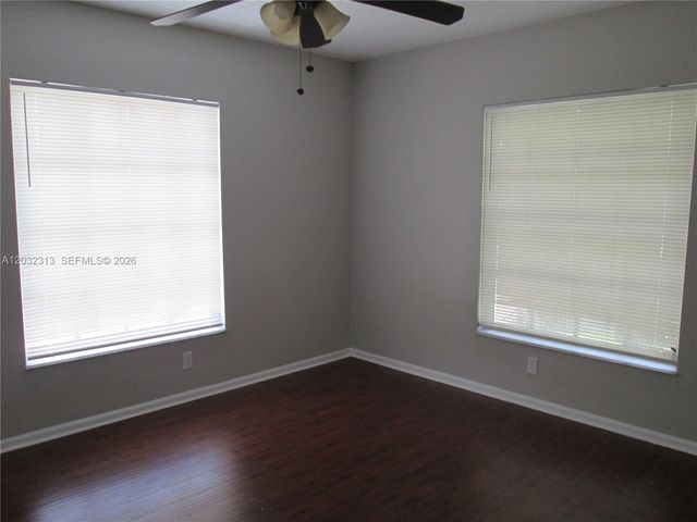 2250 NE 66th St 1521, Fort Lauderdale, FL 33308