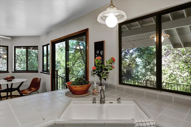 16804 Alice Way, Grass Valley, CA 95949