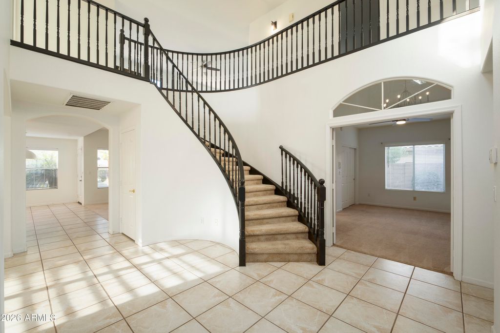 1424 E HORSESHOE Avenue, Gilbert, AZ 85296 — photo 5