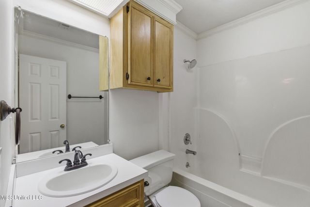 1022 N Azalea Drive, Madison, MS 39110